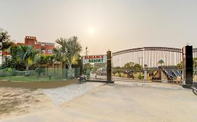 Vrindavan Elegance 3*