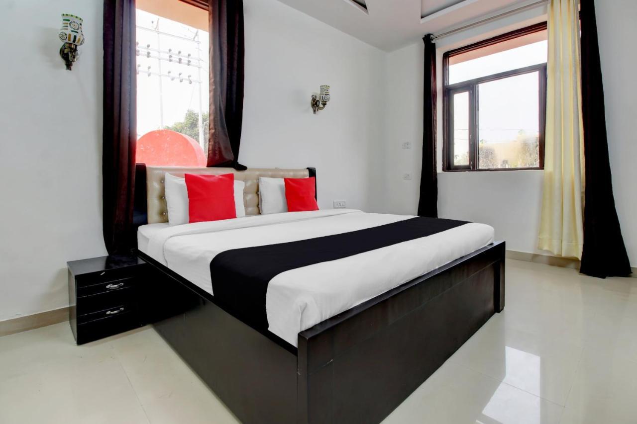 Elegance Resort Mathura Exterior photo