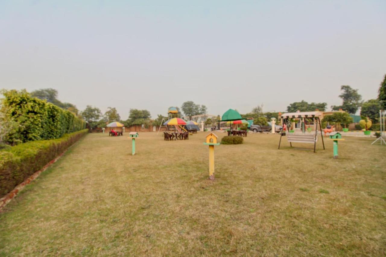 Elegance Resort Mathura Exterior photo