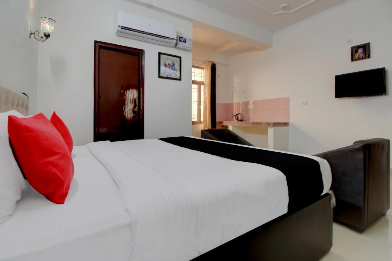 Elegance Resort Mathura Exterior photo